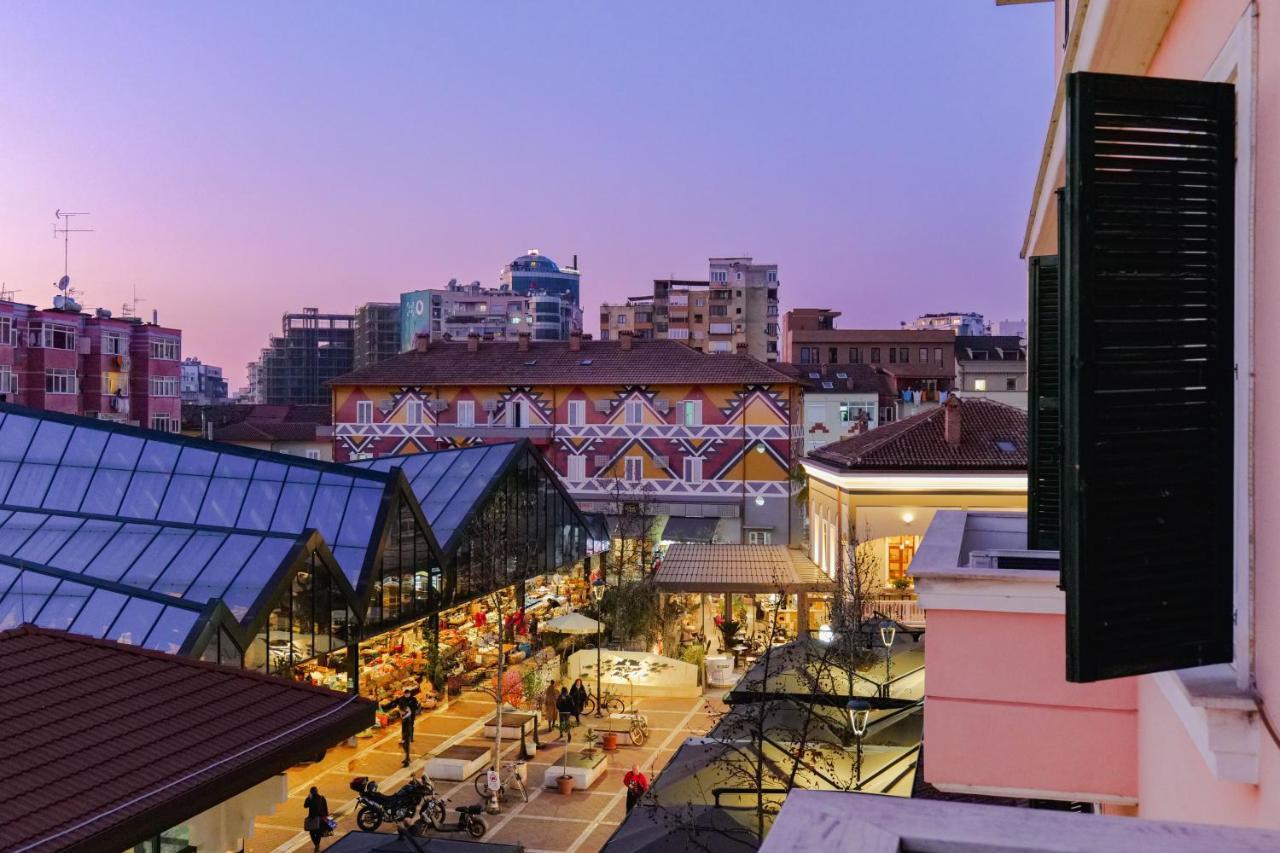Hotel Boka Tirana Bagian luar foto