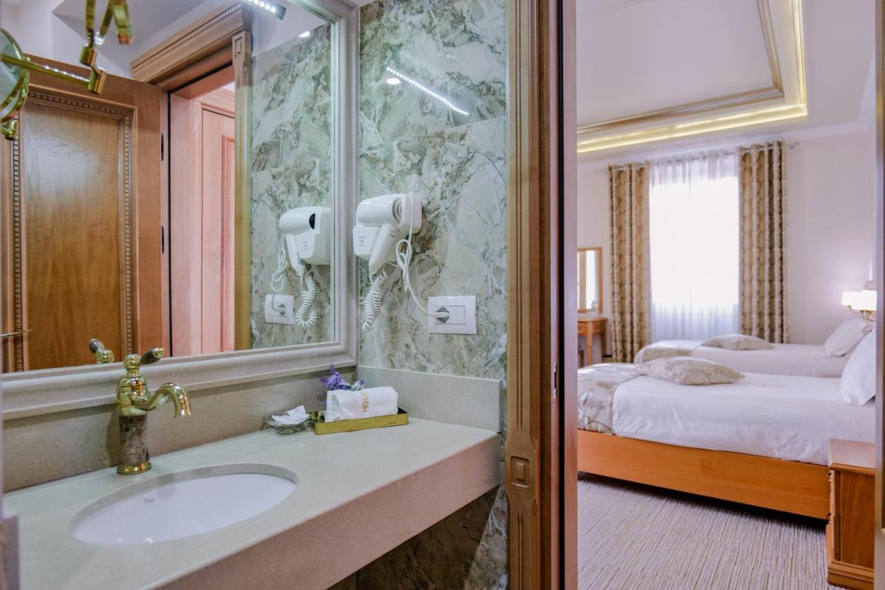 Hotel Boka Tirana Bagian luar foto