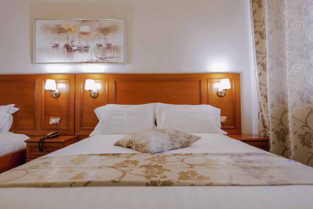Hotel Boka Tirana Bagian luar foto