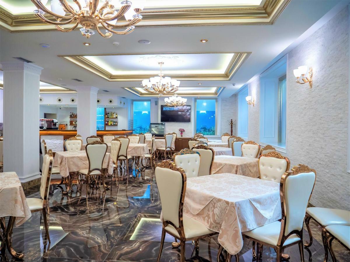 Hotel Boka Tirana Bagian luar foto